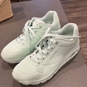 Skechers Mint Green Women's Sneakers